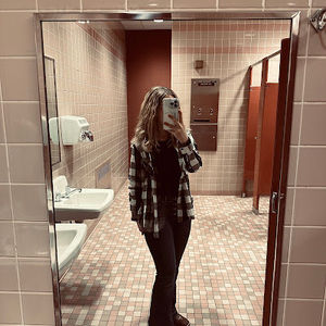 Meet your Posher, Alaina